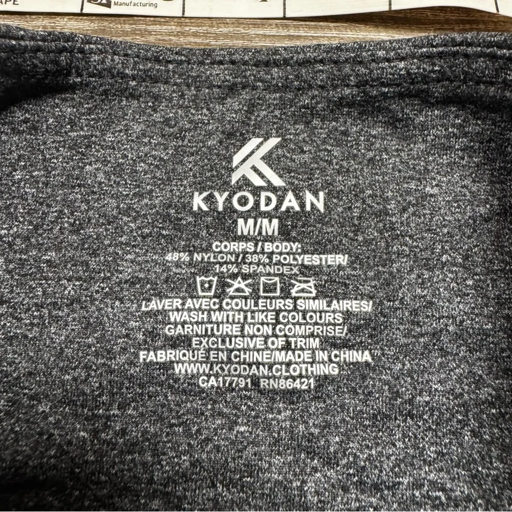 Kyodan Grey Biker Shorts Size Medium - Picture 6 of 7